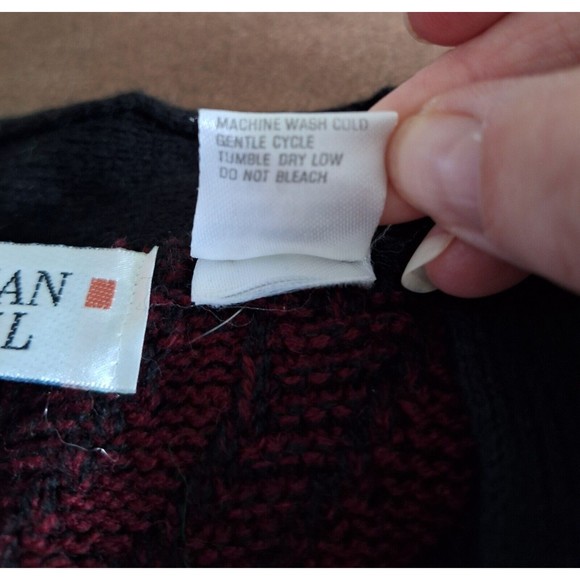 Men's Burgundy & Black Patterned Cardigan Sweater - Picture 8 of 12